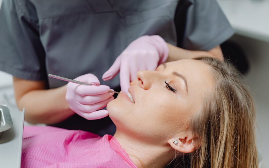 Don’t Ignore the Signs: When to Schedule Your Next Dental Visit